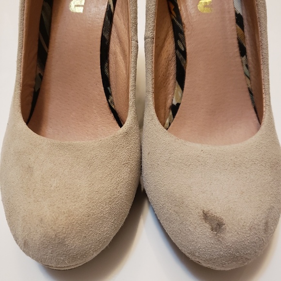 Worn Hibou Platforms in Tan Color - Picture 2 of 8